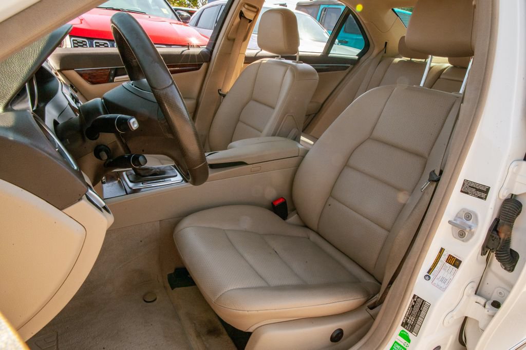 Used 2014 Mercedes-Benz C 300 4MATIC Sedan image 13