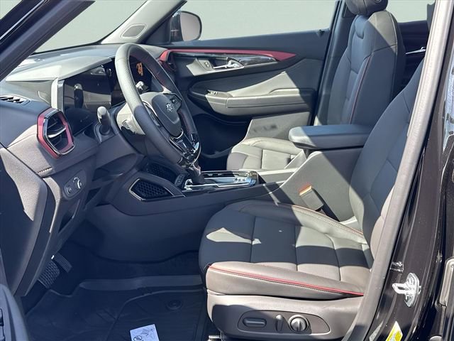New 2026 Chevrolet TrailBlazer RS w/ Convenience Package AWD/4WD image 13