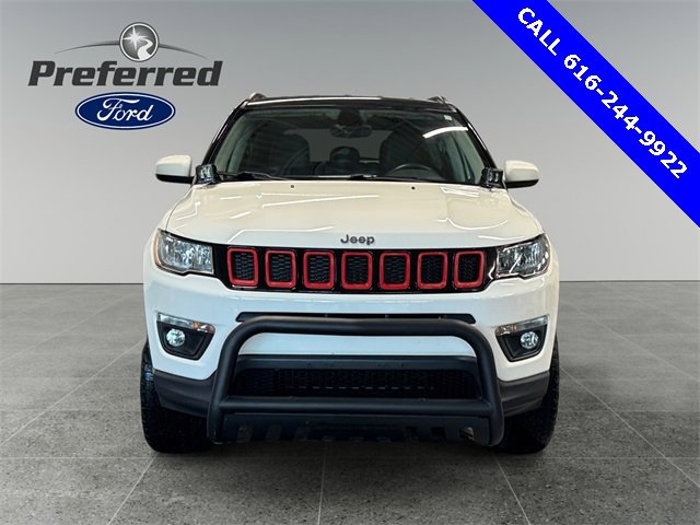 Used 2018 Jeep Compass Latitude w/ Cold Weather Group image 13