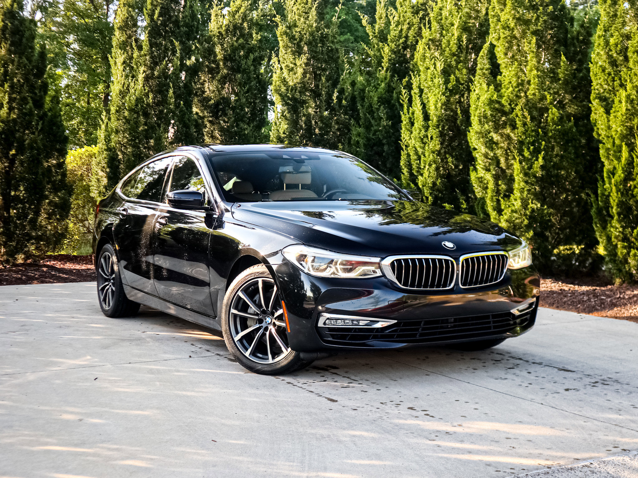 Used 2018 BMW 640i Gran Turismo xDrive image 2
