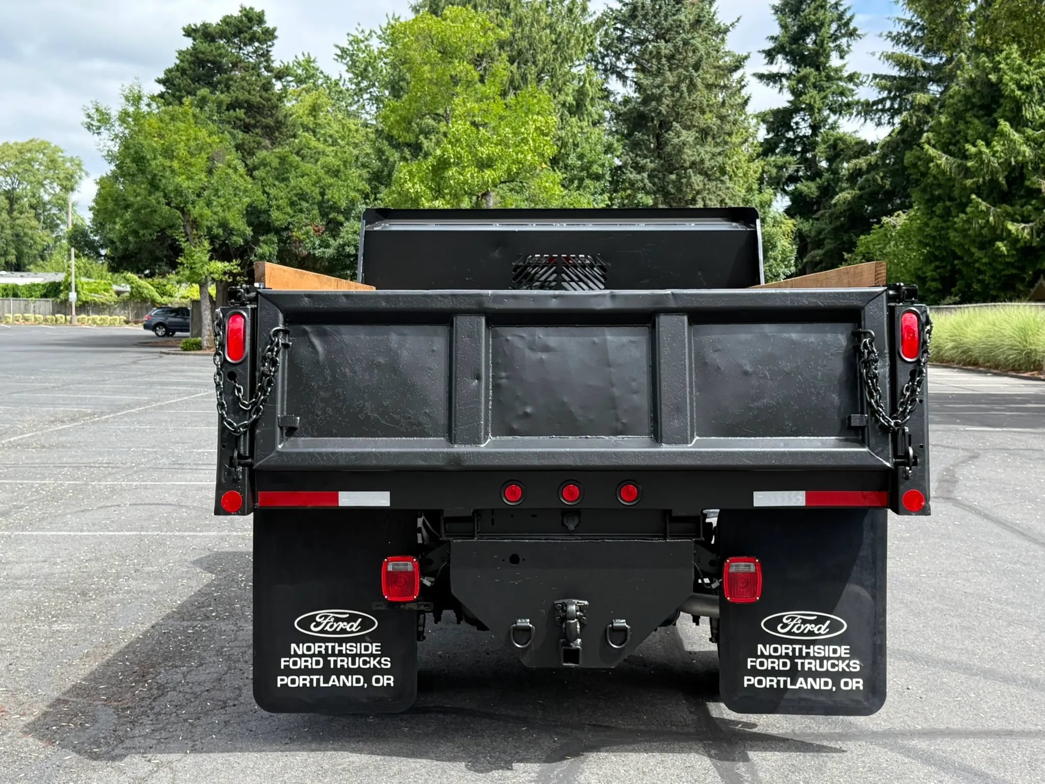 Used 2023 Ford F450 XL RWD image 5