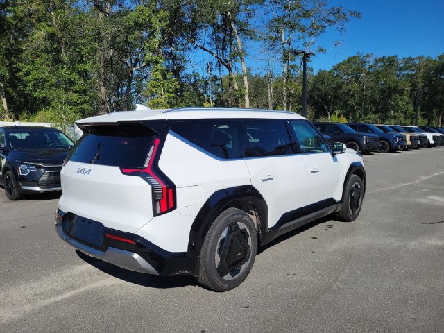 New 2026 Kia EV9 Land AWD/4WD image 2