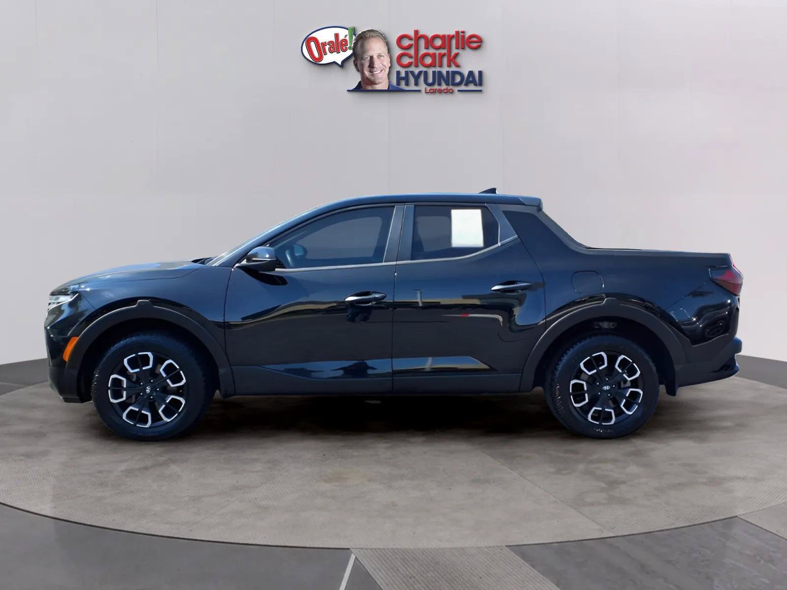 Certified 2022 Hyundai Santa Cruz SEL w/ Cargo Package FWD image 2