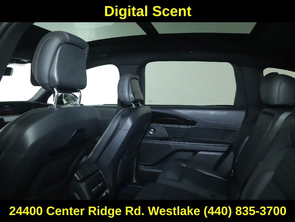 Used 2025 Lincoln Nautilus Reserve w/ Jet Appearance Package AWD/4WD image 15