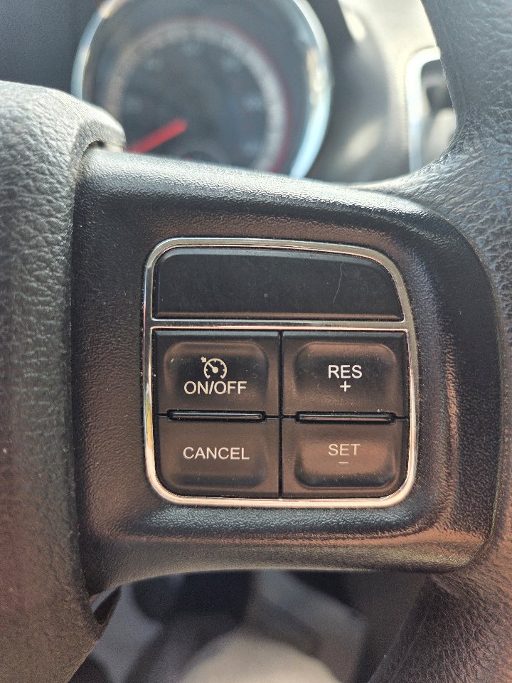 Used 2015 Dodge Grand Caravan American Value Package image 17