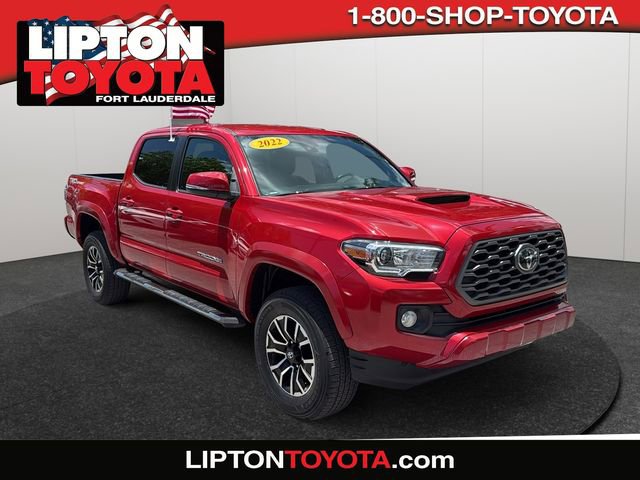 Used 2022 Toyota Tacoma TRD Sport w/ Technology Package RWD image 1