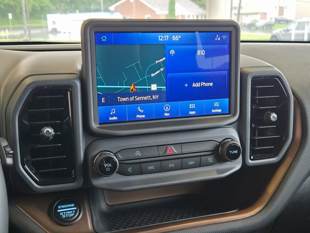 New 2024 Ford Bronco Sport Outer Banks w/ Tech Package AWD/4WD image 18