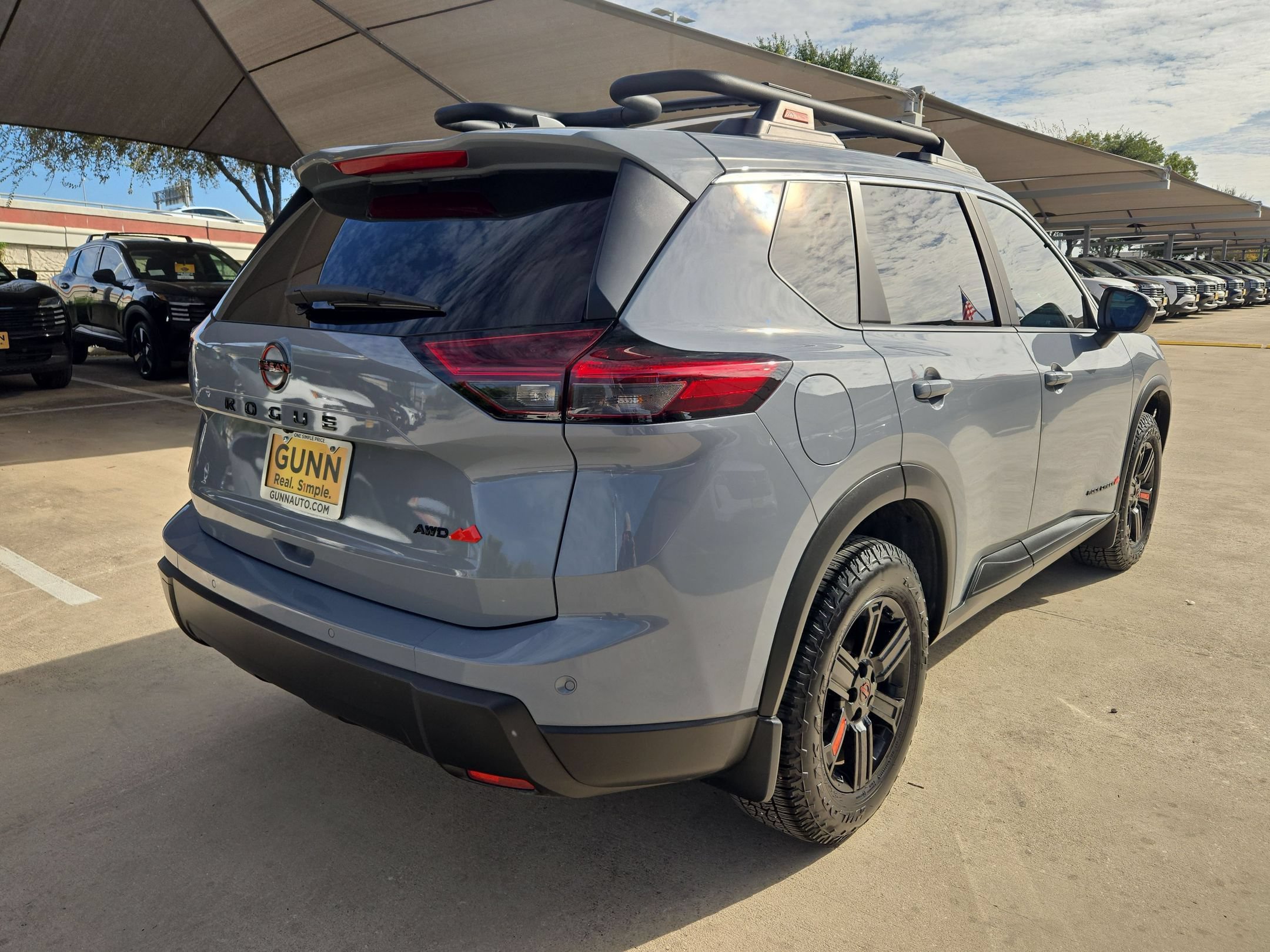 Certified 2026 Nissan Rogue SV AWD/4WD image 3