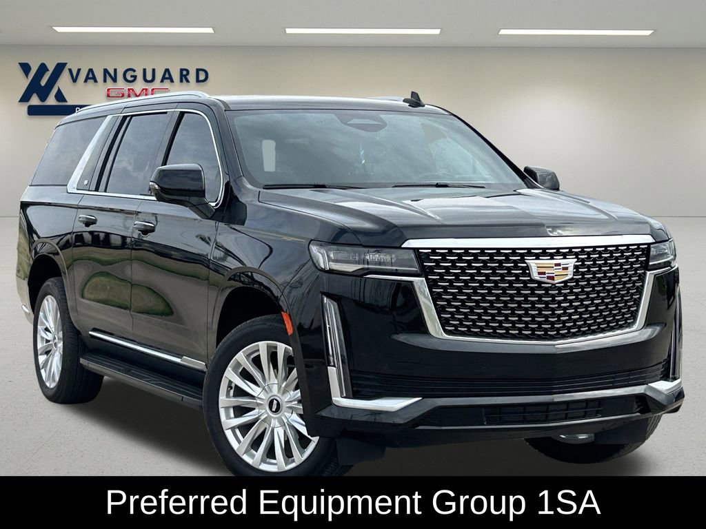 Used 2024 Cadillac Escalade ESV Luxury image 2
