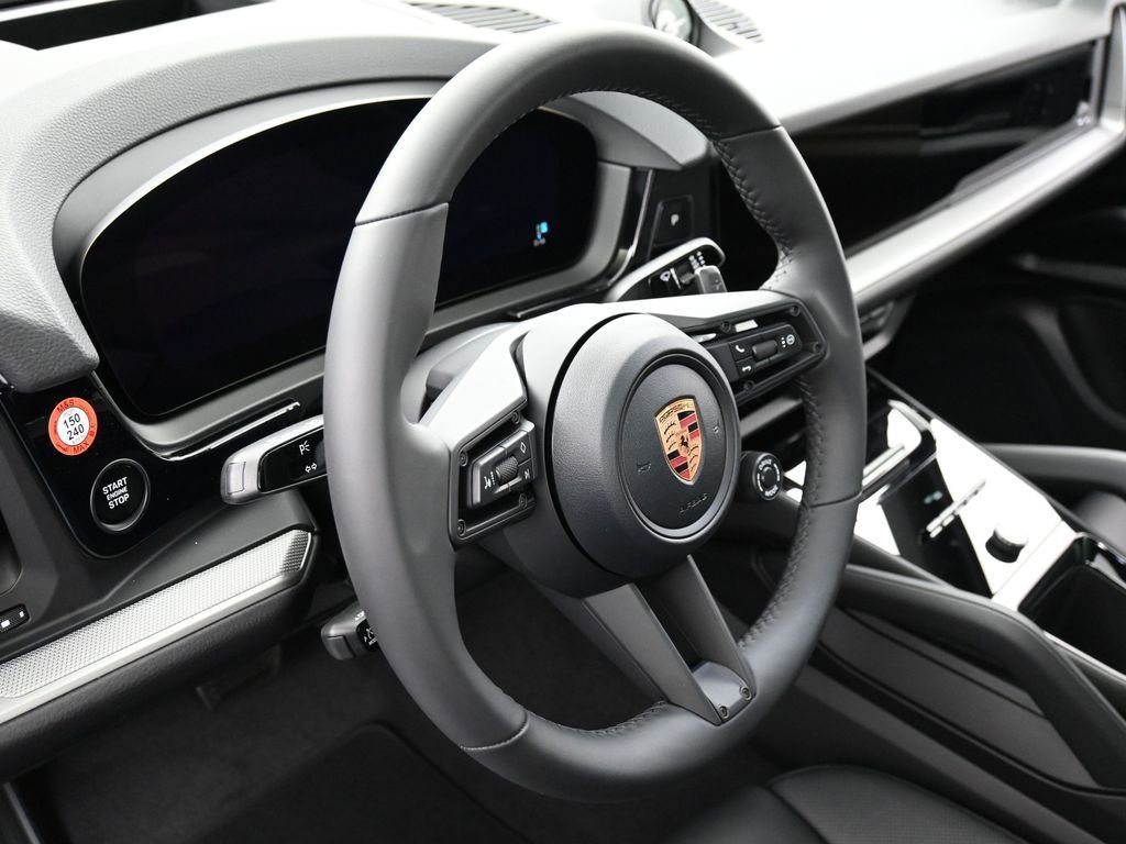 New 2026 Porsche Cayenne S image 17