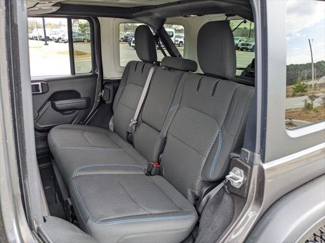 Certified 2025 Jeep Wrangler Unlimited Rubicon 4xe w/ Safety Group image 39