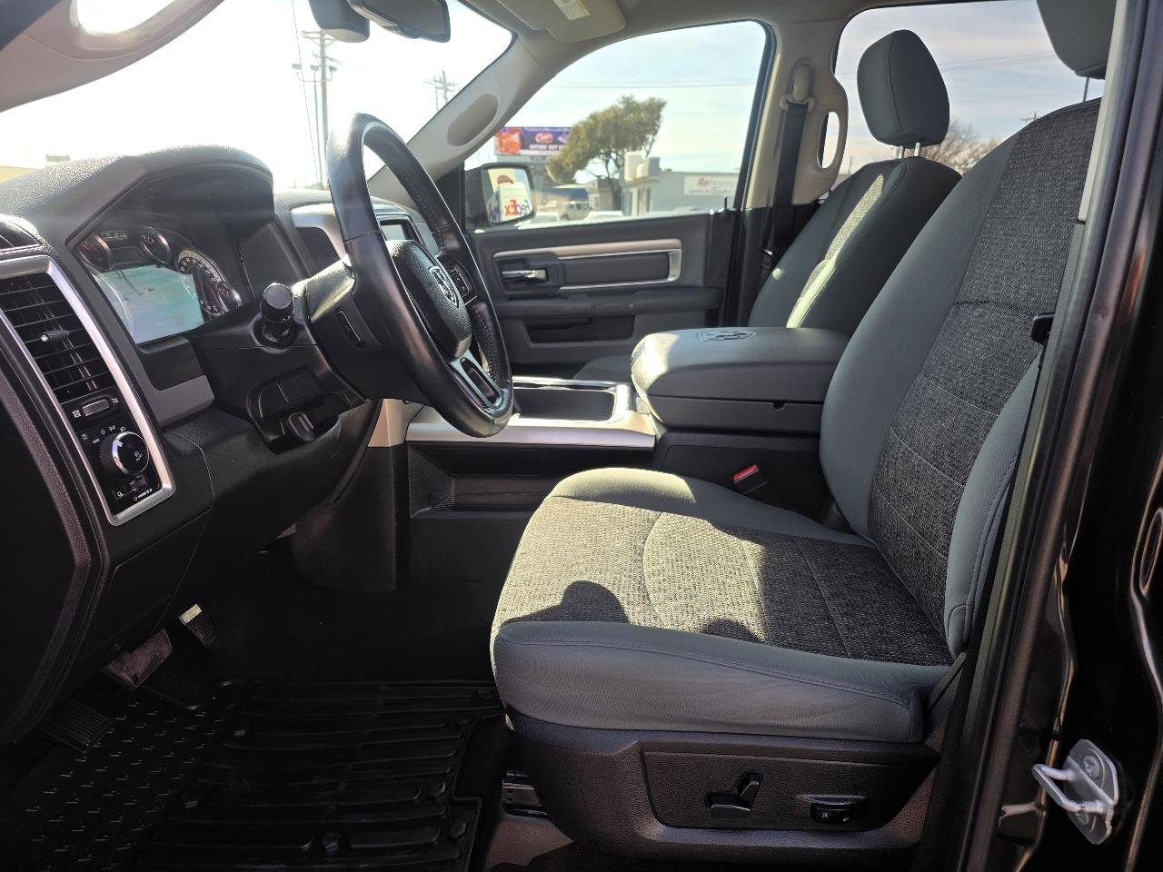 Used 2018 RAM 1500 SLT image 11