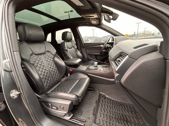 Used 2019 Audi SQ5 Premium Plus w/ Premium Plus Package AWD/4WD image 37