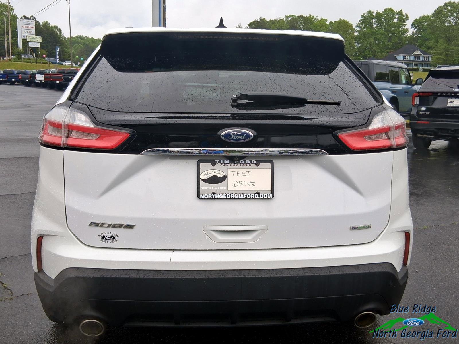 Used 2020 Ford Edge SE FWD image 4