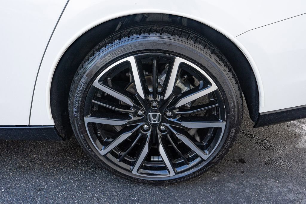 Certified 2024 Honda Accord Touring image 31