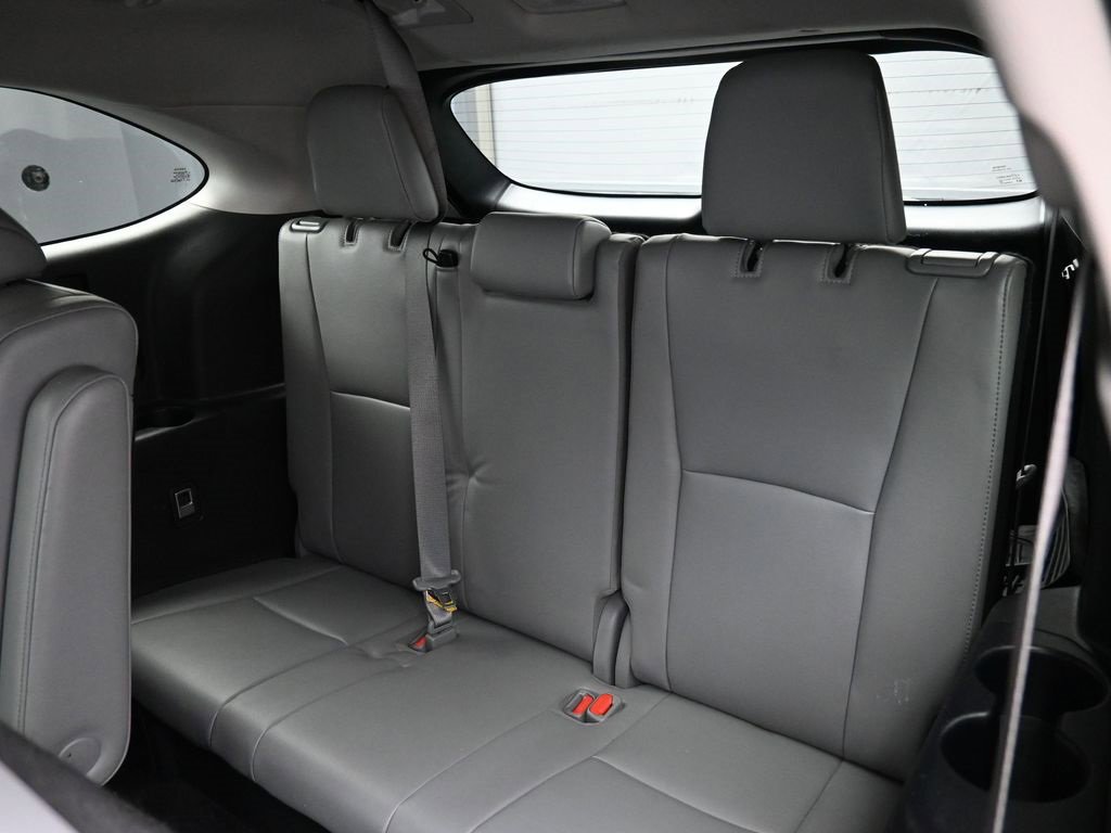Used 2022 Toyota Highlander Limited image 32