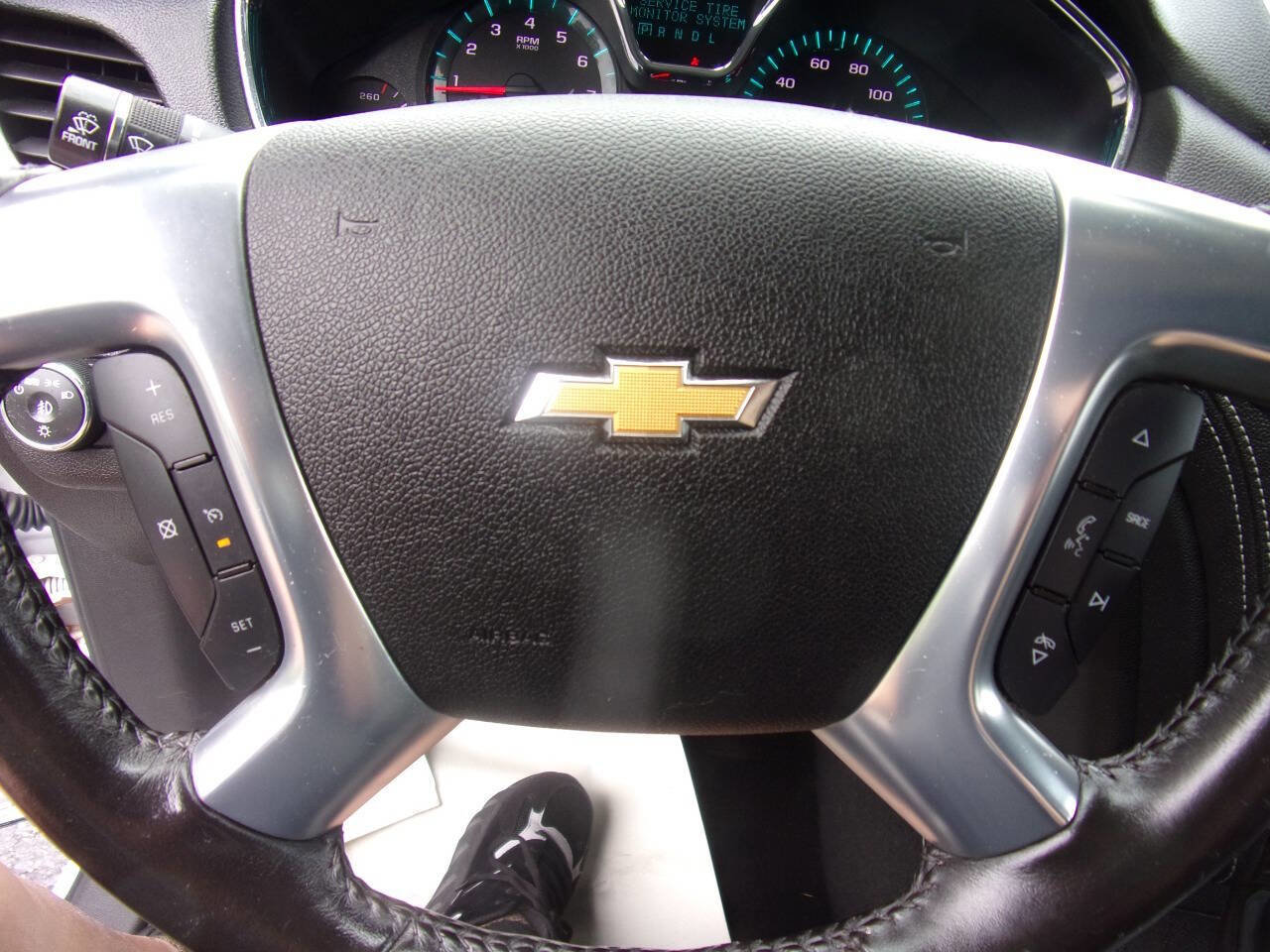 Used 2017 Chevrolet Traverse LT w/ Style and Technology Package image 28