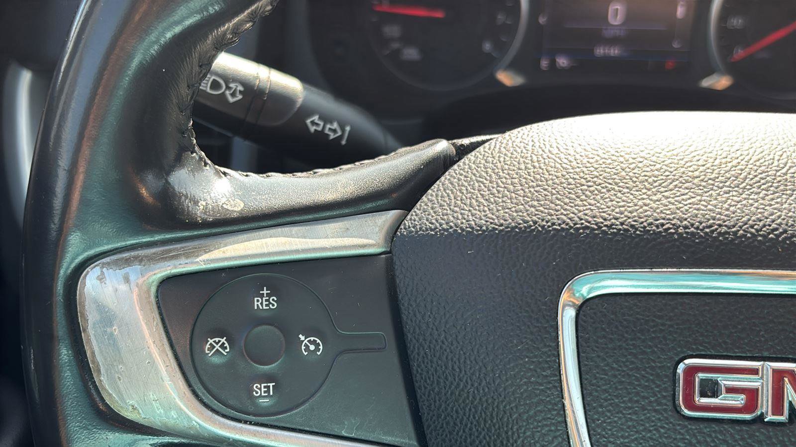 Used 2019 GMC Terrain SLE w/ LPO, Floor Liner Package FWD image 26