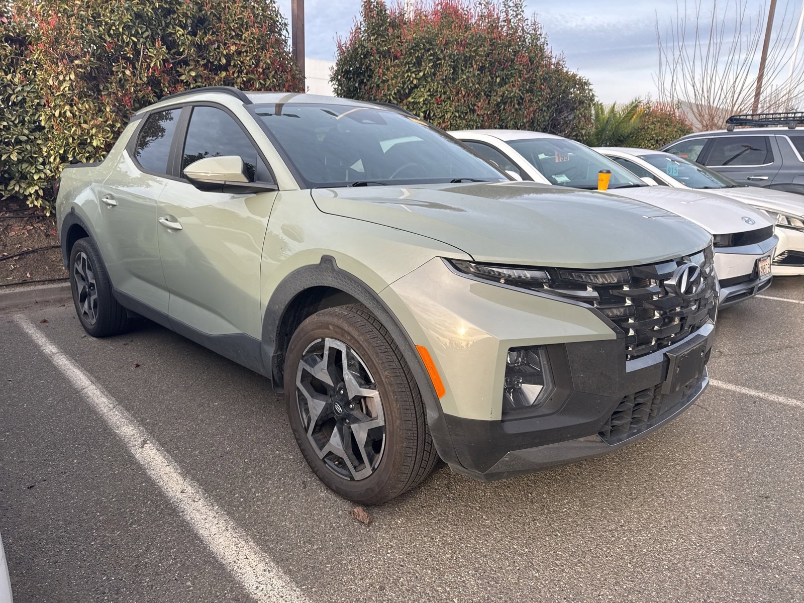 Certified 2022 Hyundai Santa Cruz Limited image 3