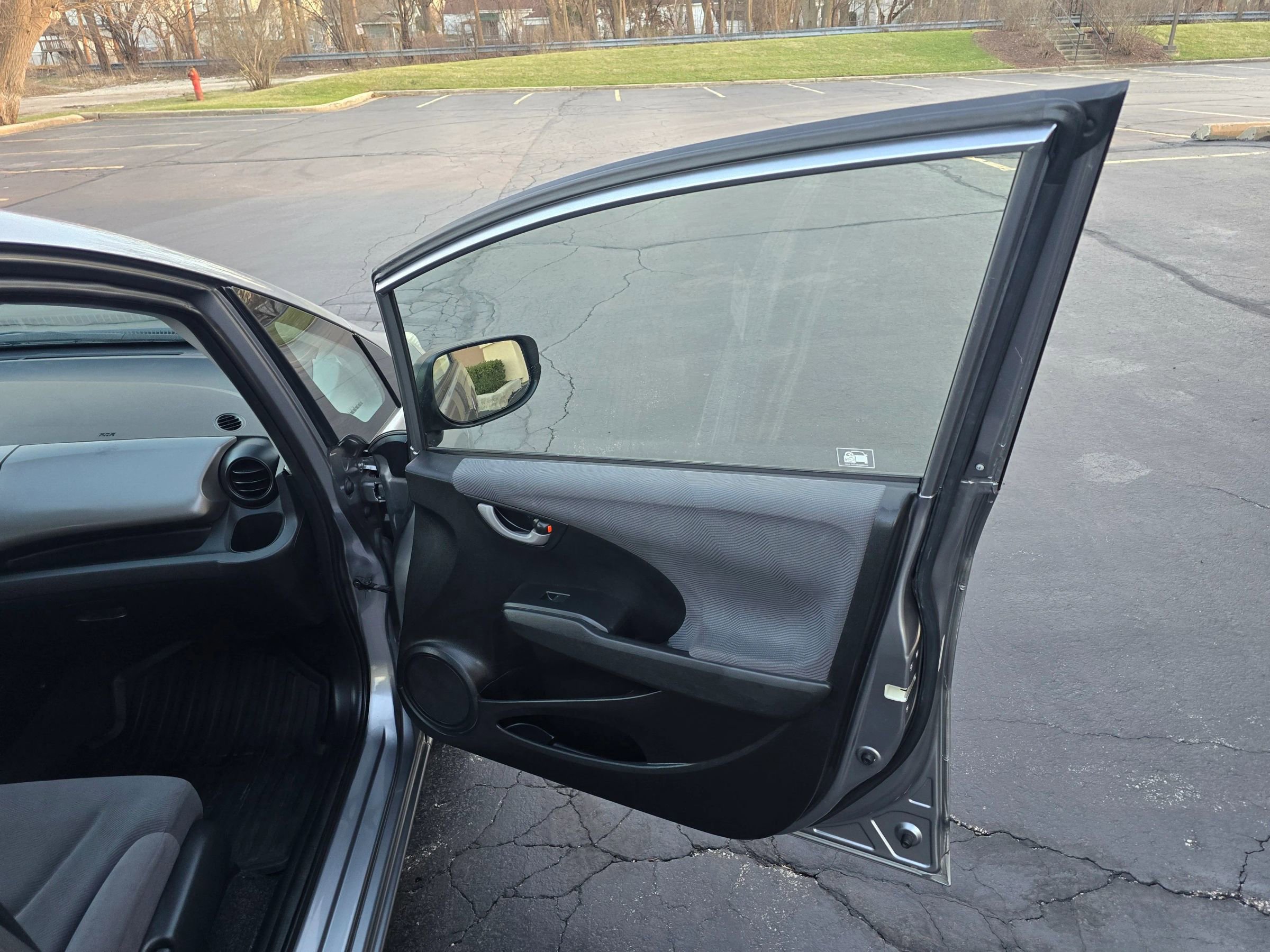 Used 2009 Honda Fit image 21