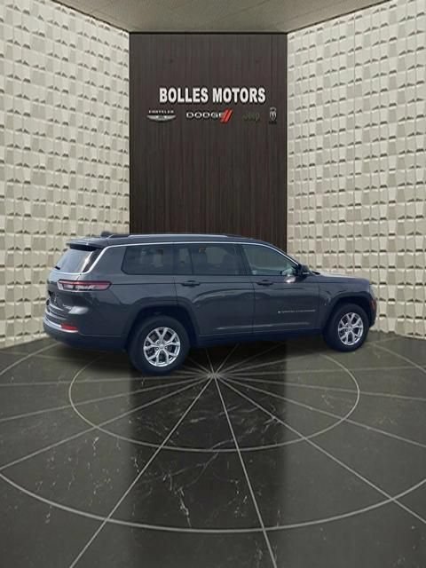 Certified 2023 Jeep Grand Cherokee L Limited AWD/4WD image 6