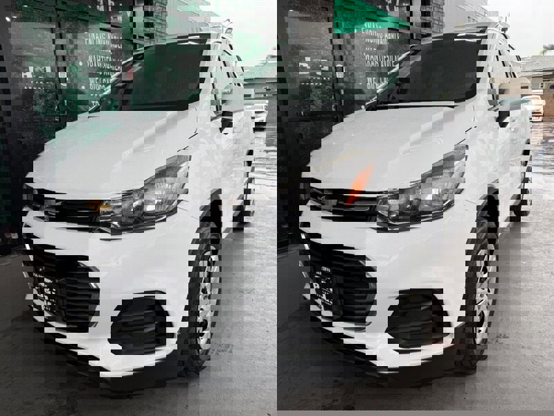 Used 2017 Chevrolet Trax LS image 3