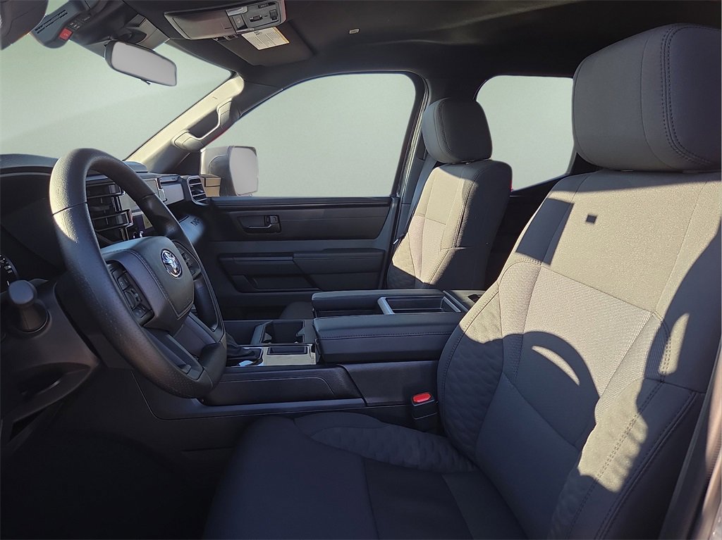 New 2026 Toyota Tundra SR image 18