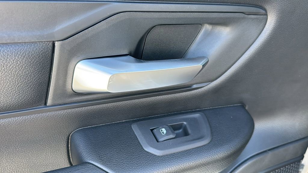 Used 2025 RAM 1500 Tradesman image 16