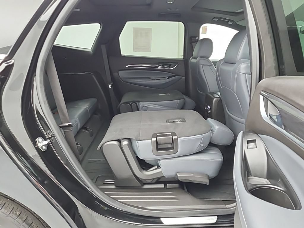 Used 2023 Buick Enclave Essence w/ Experience Buick Package AWD/4WD image 48