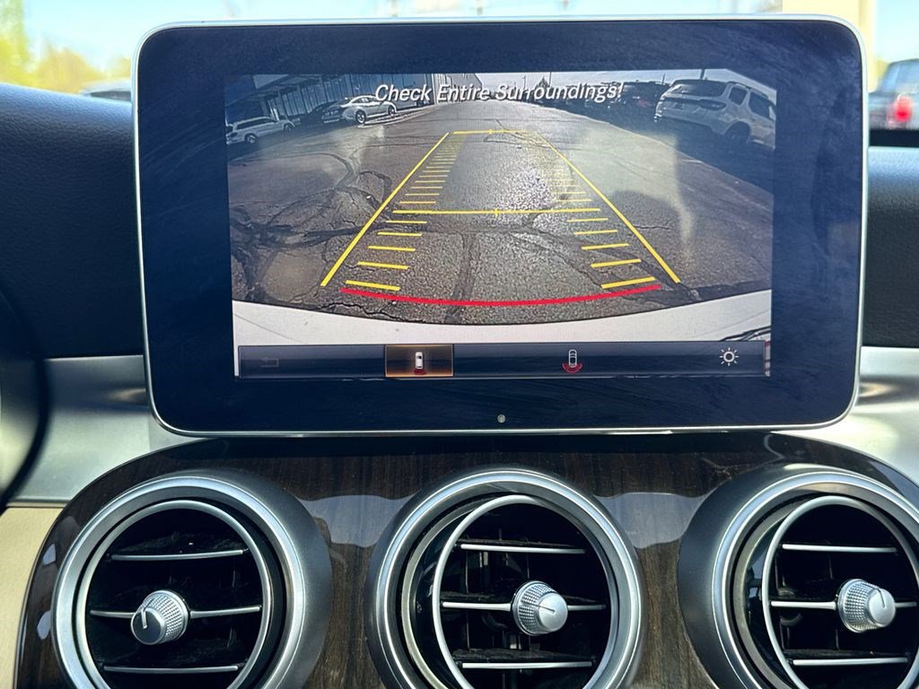 Used 2016 Mercedes-Benz C 300 4MATIC Sedan image 27