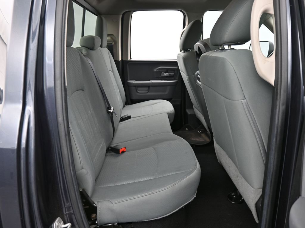 Used 2014 RAM 1500 Classic SLT image 38