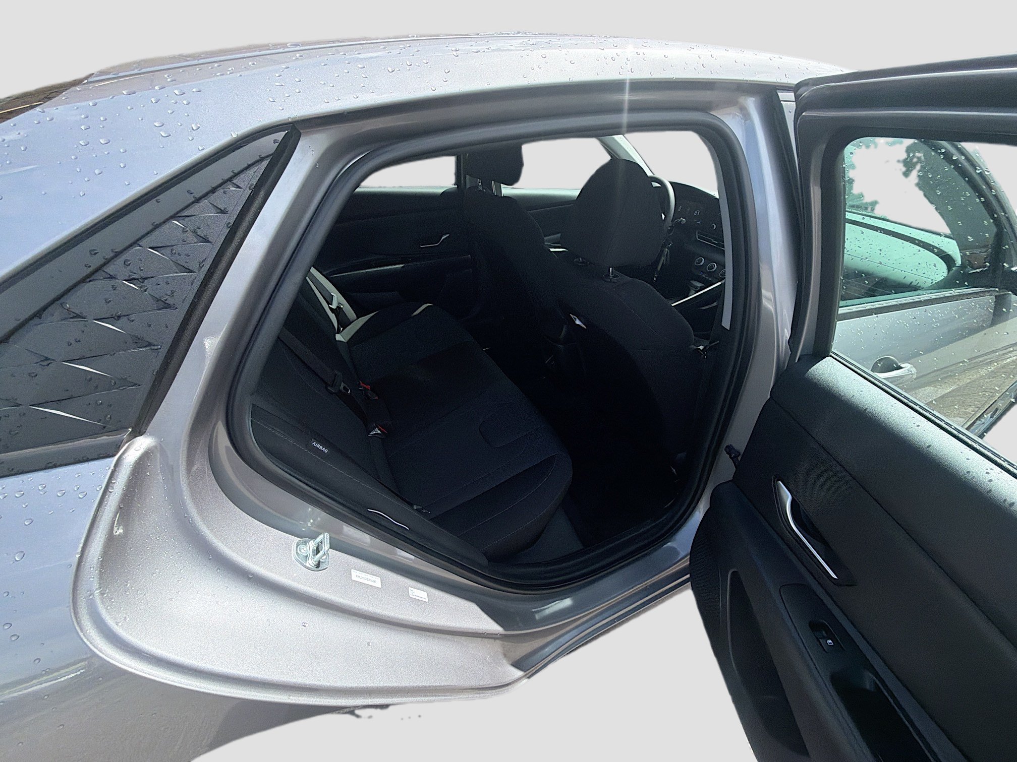 Used 2025 Hyundai Elantra SE FWD image 25