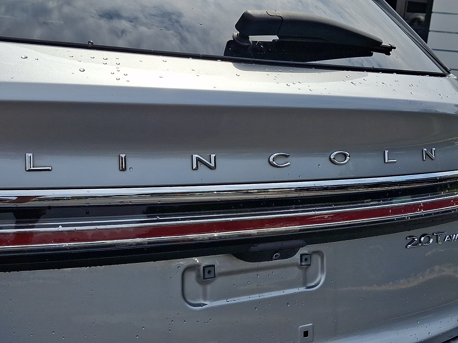 Used 2020 Lincoln Nautilus Premier AWD/4WD image 28