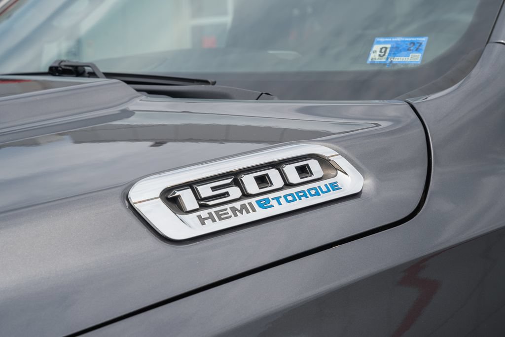 Used 2022 RAM 1500 Big Horn AWD/4WD image 16