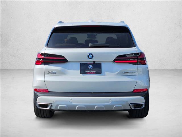 New 2026 BMW X5 xDrive50e w/ Premium Package image 8