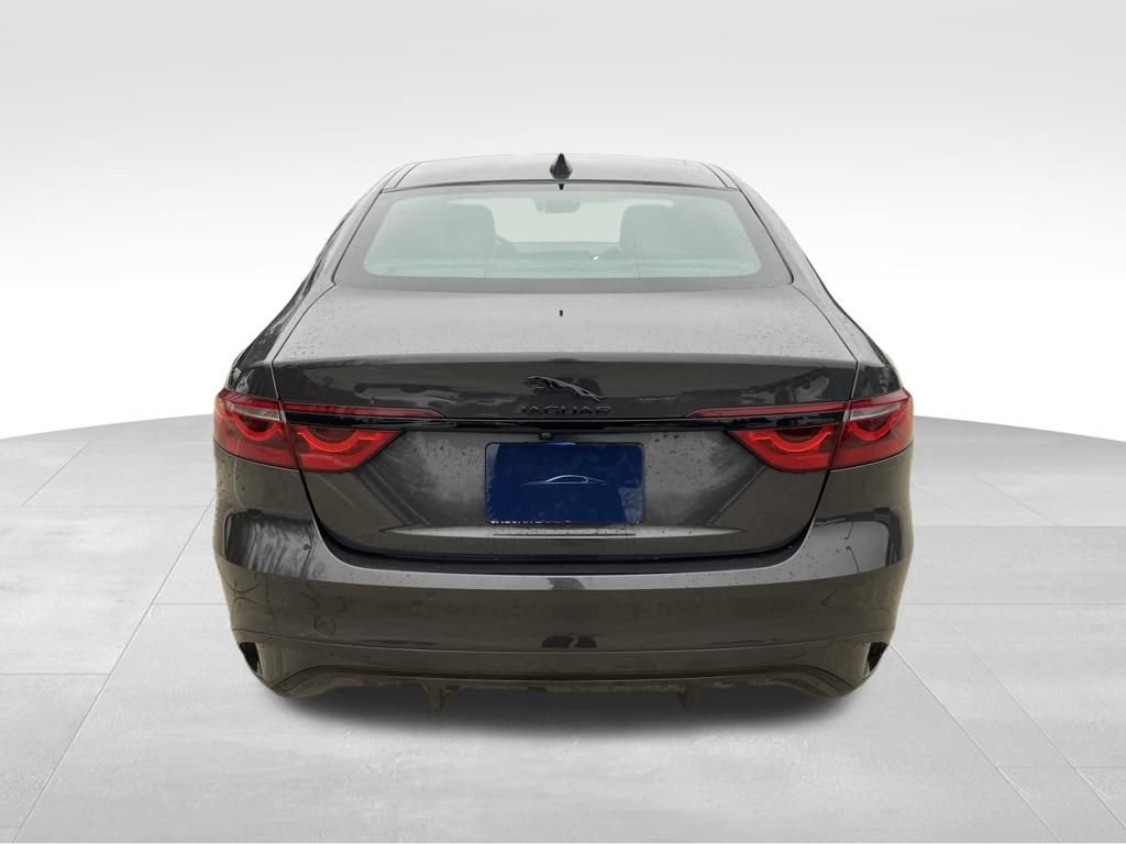 New 2024 Jaguar XF R-Dynamic SE AWD/4WD image 4