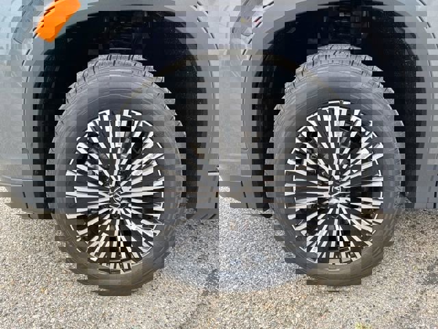 New 2025 Volkswagen Tiguan S image 18