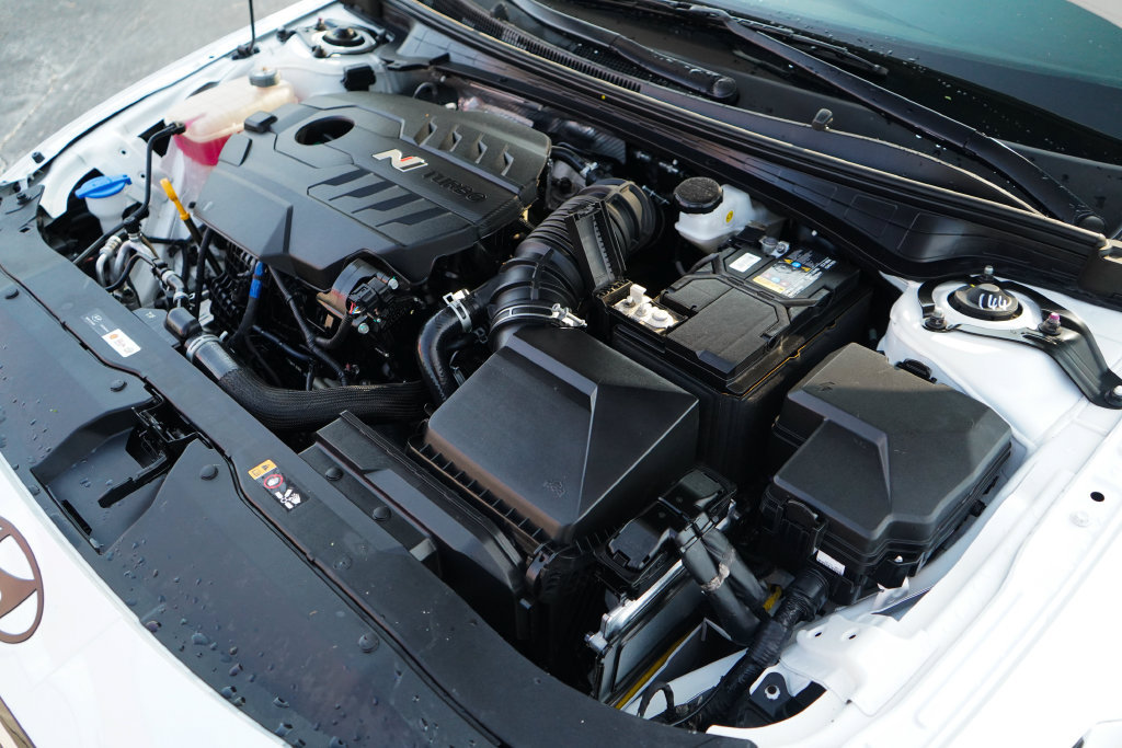 Used 2025 Hyundai Elantra N FWD image 37