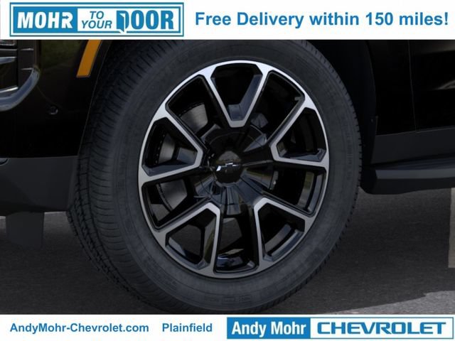 New 2026 Chevrolet Suburban RST w/ Comfort Package AWD/4WD image 11
