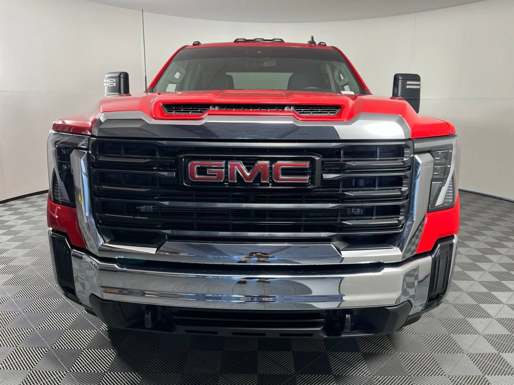 Certified 2025 GMC Sierra 2500 Pro w/ Convenience Package AWD/4WD image 16