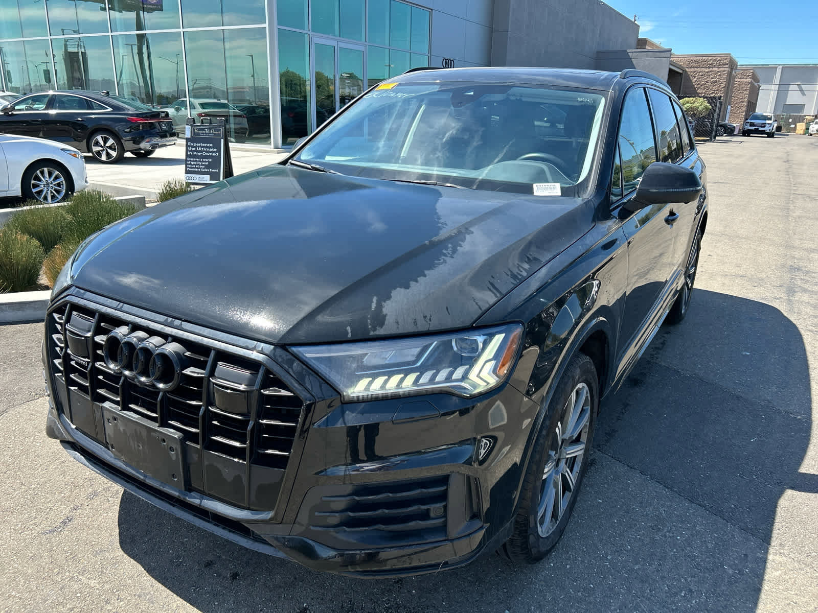 Used 2023 Audi Q7 Premium Plus w/ Premium Plus Package image 2