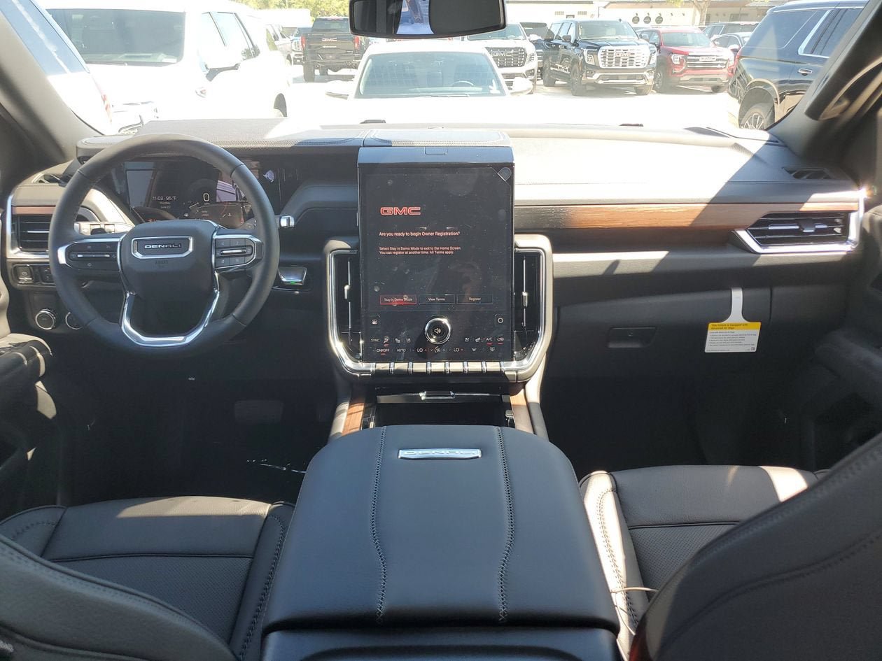 New 2026 GMC Yukon XL Denali RWD image 12