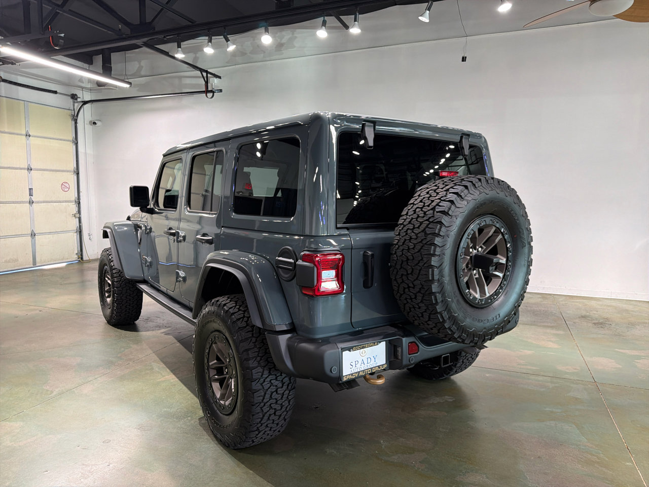 Used 2025 Jeep Wrangler Rubicon 392 image 6
