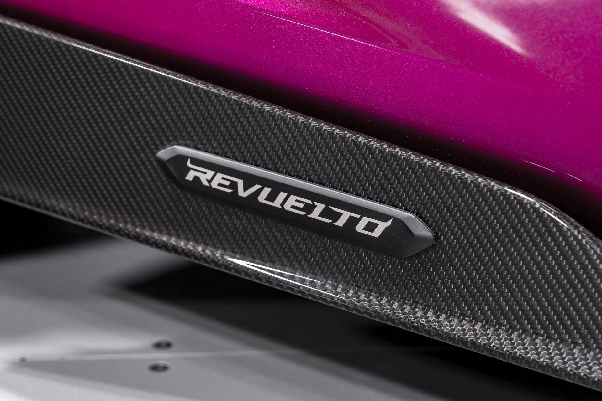 Used 2024 Lamborghini Revuelto image 44