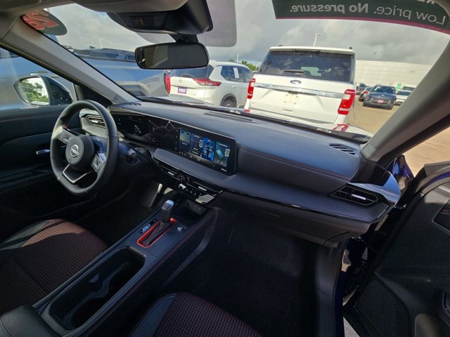 Used 2026 Nissan Kicks SR image 19