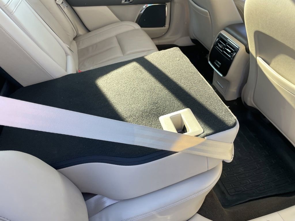 Used 2020 Lincoln Continental Standard w/ Premium Package image 34