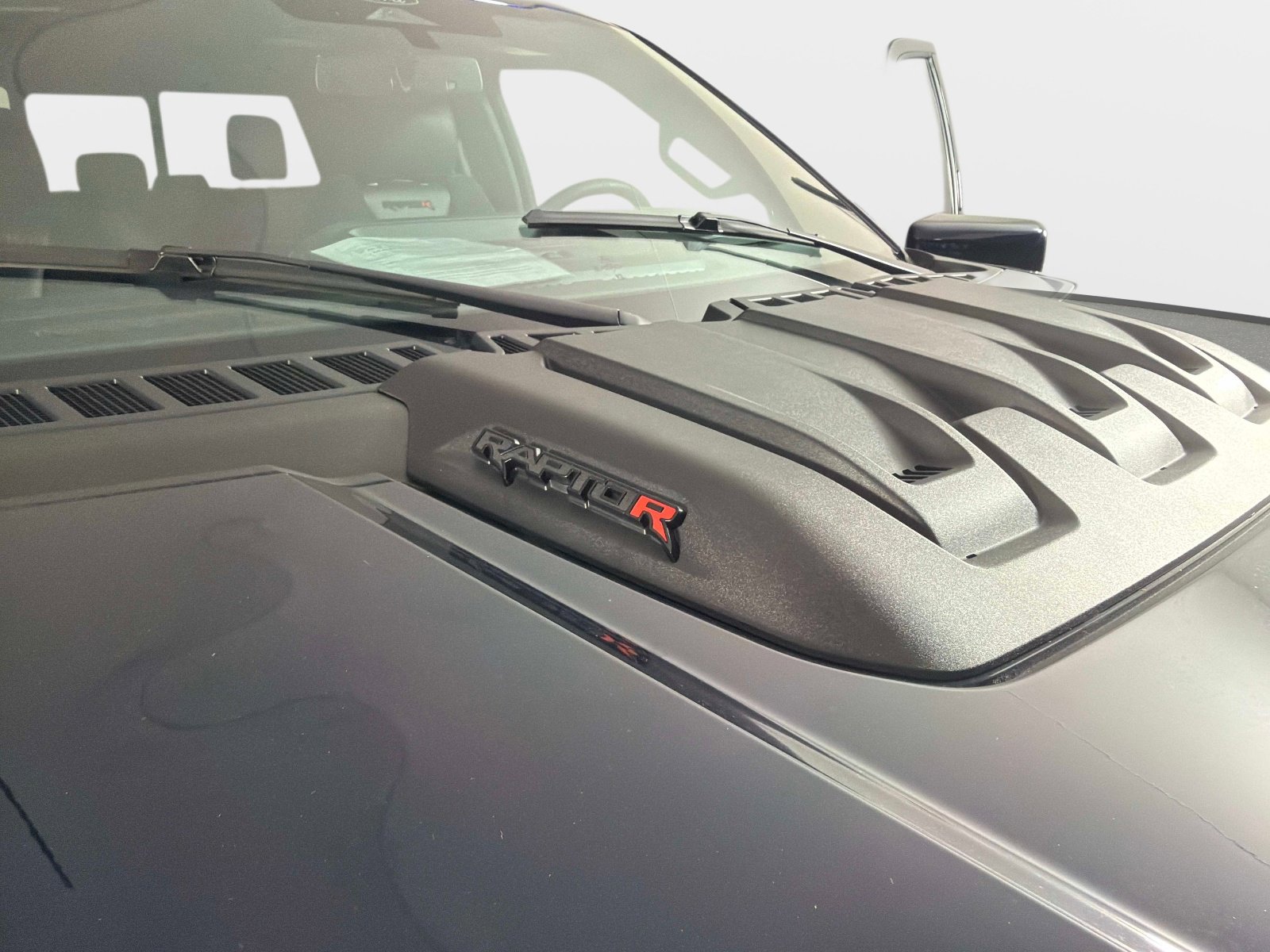 Used 2024 Ford F150 Raptor w/ Equipment Group 803A Raptor R AWD/4WD image 51