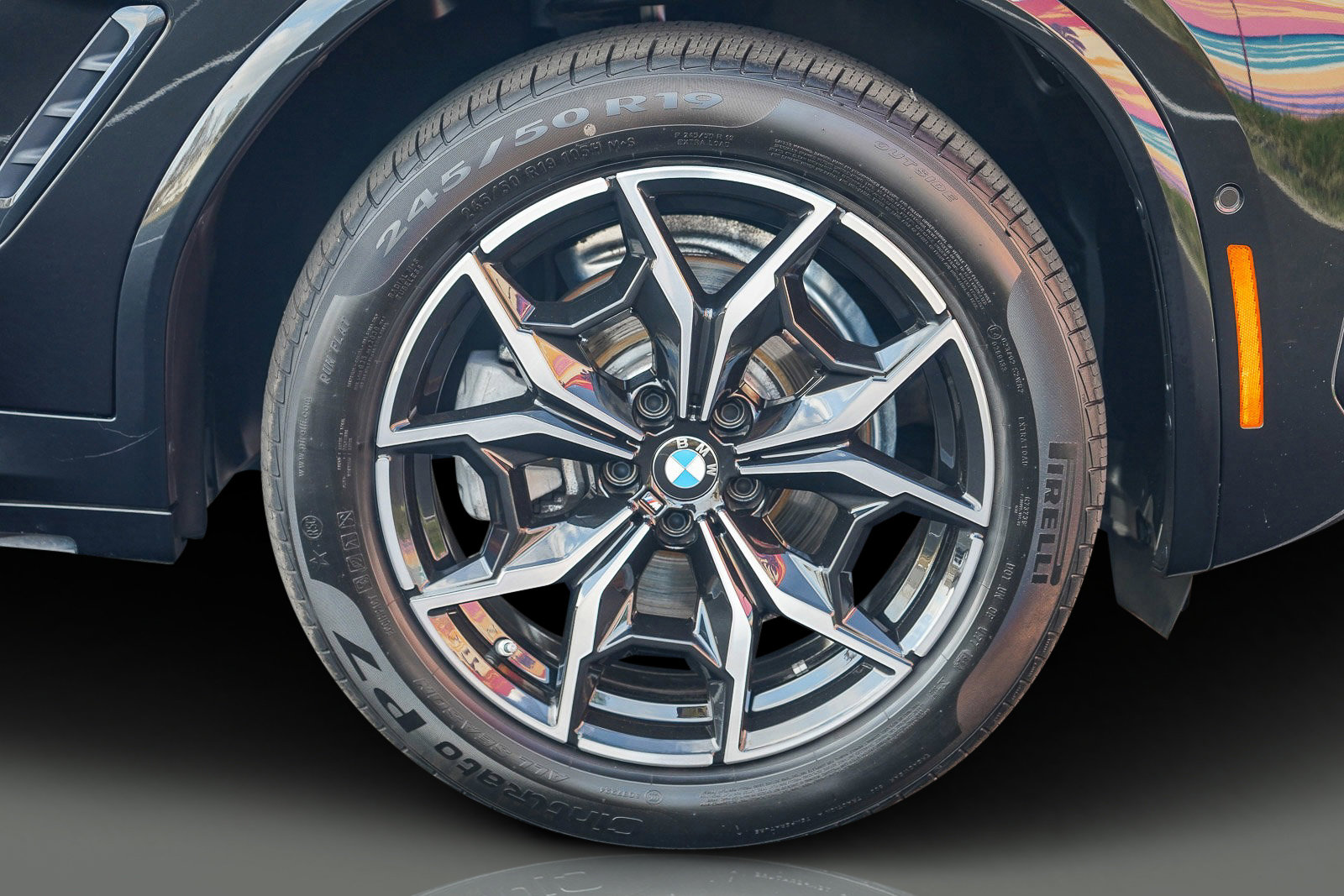 Used 2025 BMW X4 xDrive30i image 45