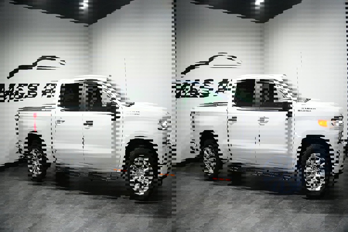 Used 2021 Chevrolet Silverado 1500 Custom image 6