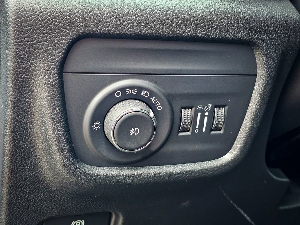 New 2026 Jeep Grand Cherokee Limited image 14